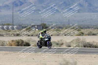 media/Jan-15-2026-Racers Edge (Thu) [[dfebeb70ab]]/2-A Group/Session 3 (Turn 15 Inside Pans)/